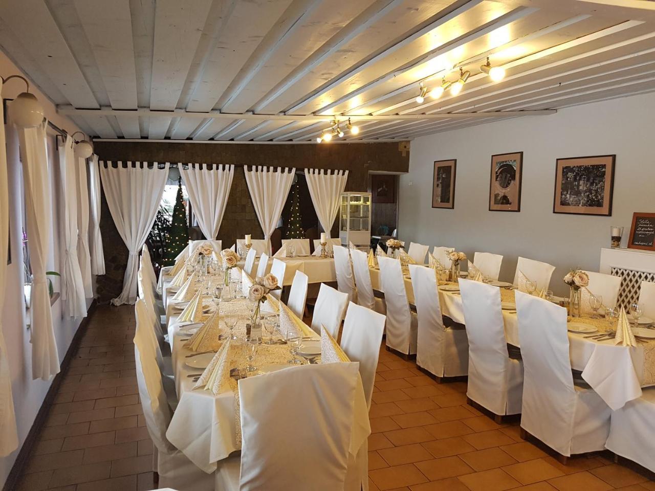 Banská Štiavnica 科普奇旅馆酒店 外观 照片