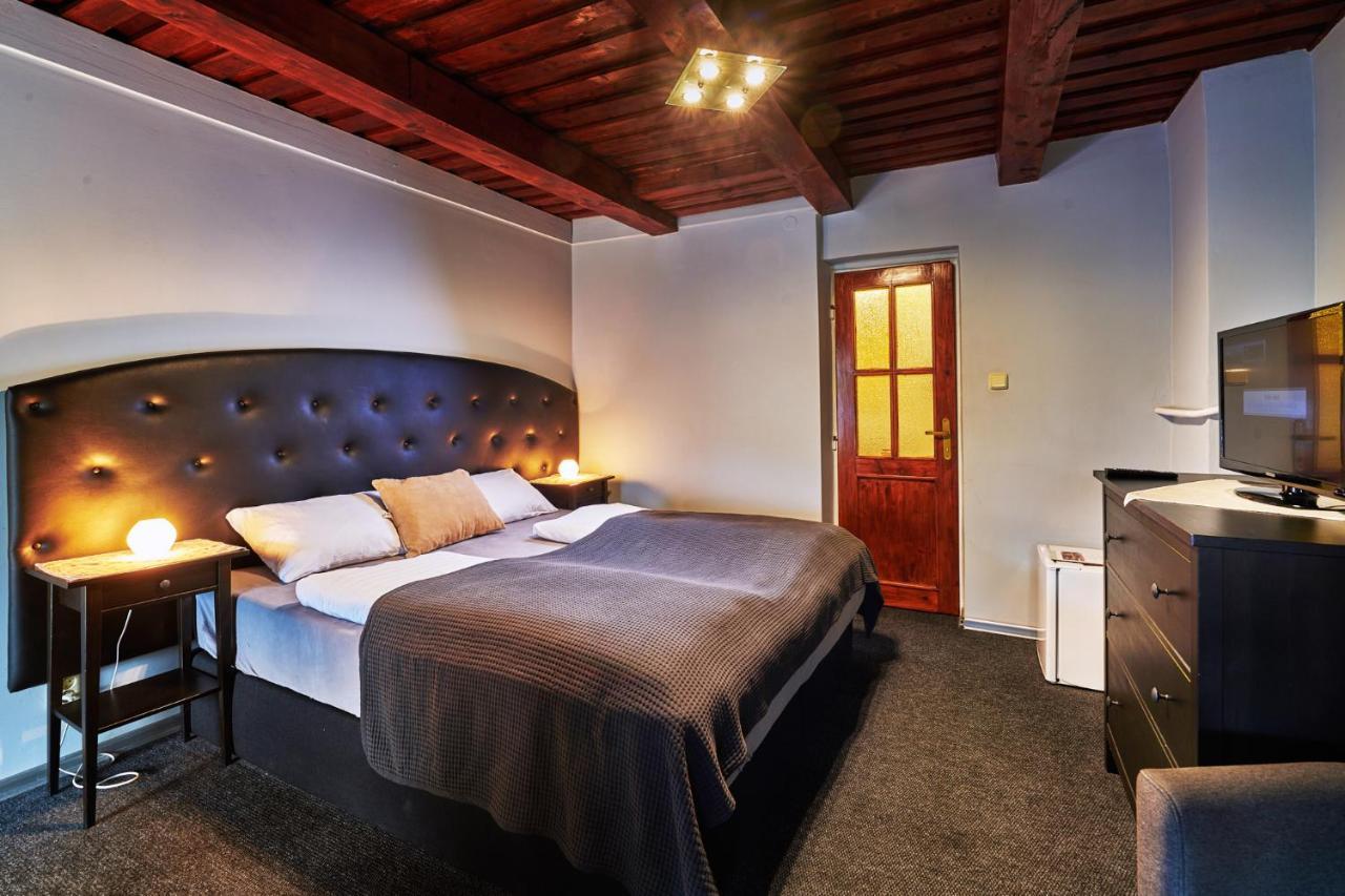 Banská Štiavnica 科普奇旅馆酒店 外观 照片